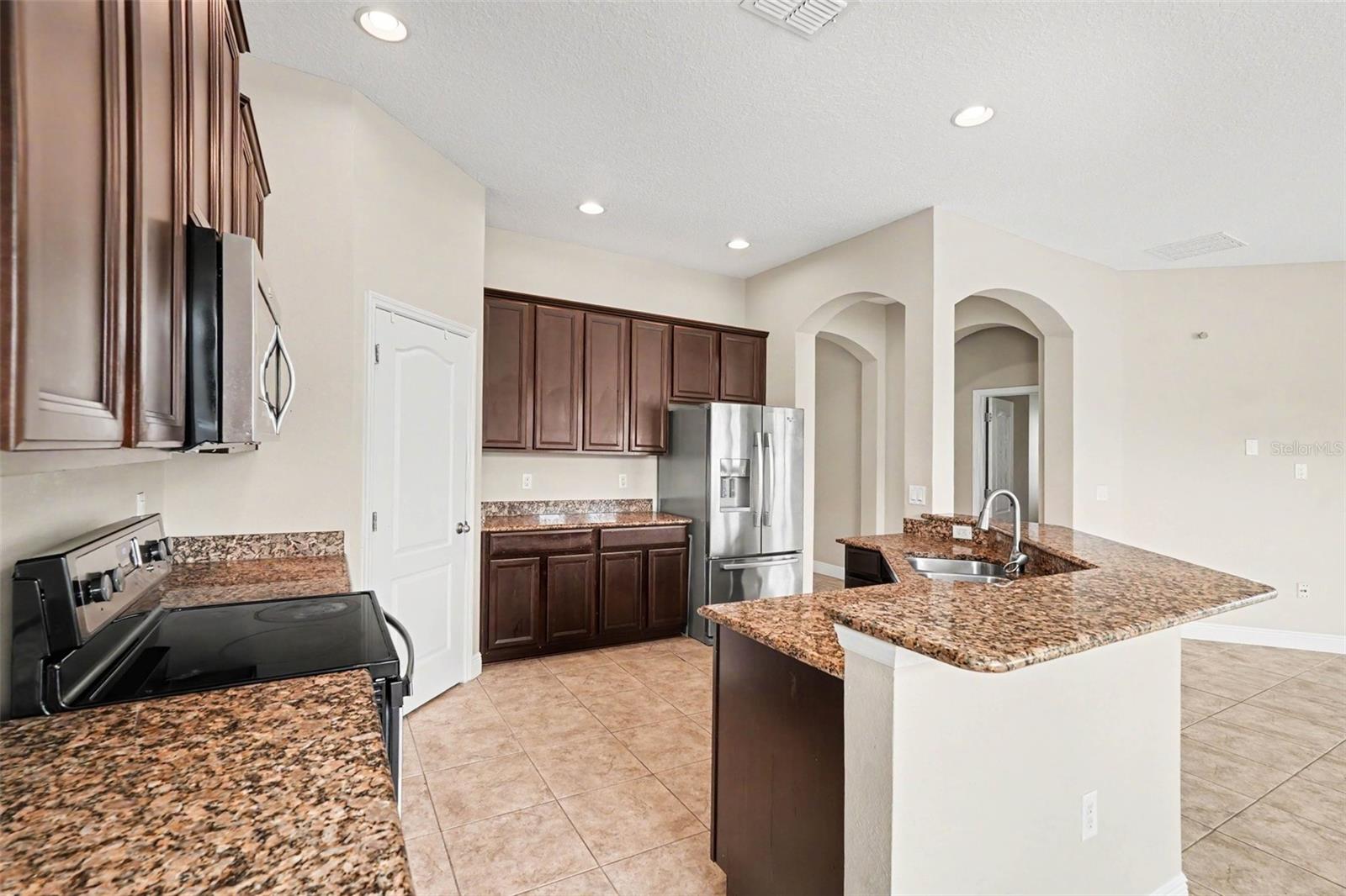 7614 Atwood, Wesley Chapel, FL 33545