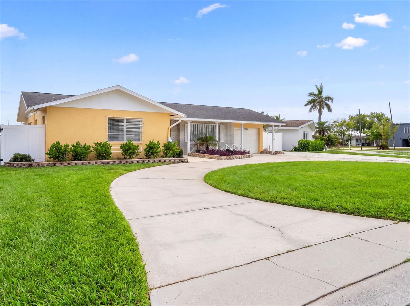 4608 Arlington, Palmetto, FL 34221