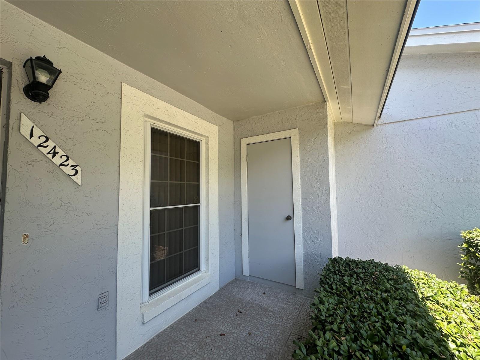 12423 Dearborn Unit E, Hudson, FL 34667