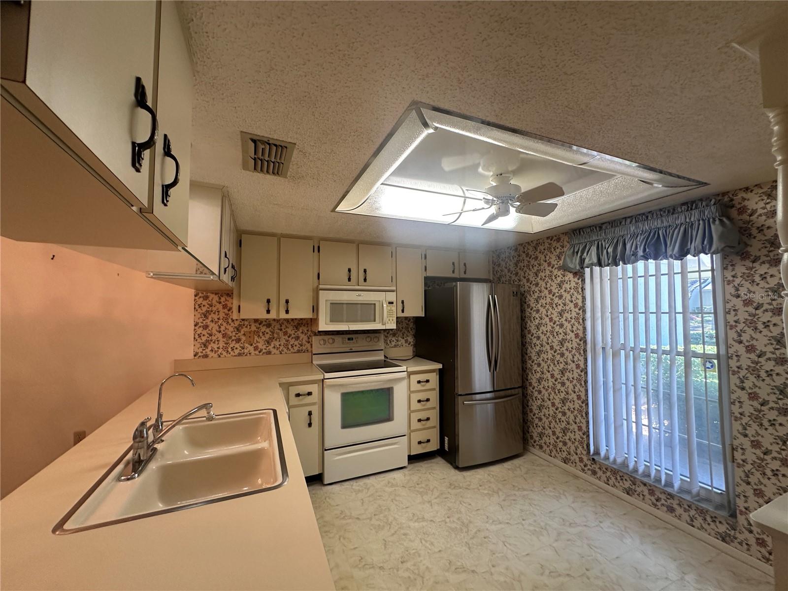 12423 Dearborn Unit E, Hudson, FL 34667