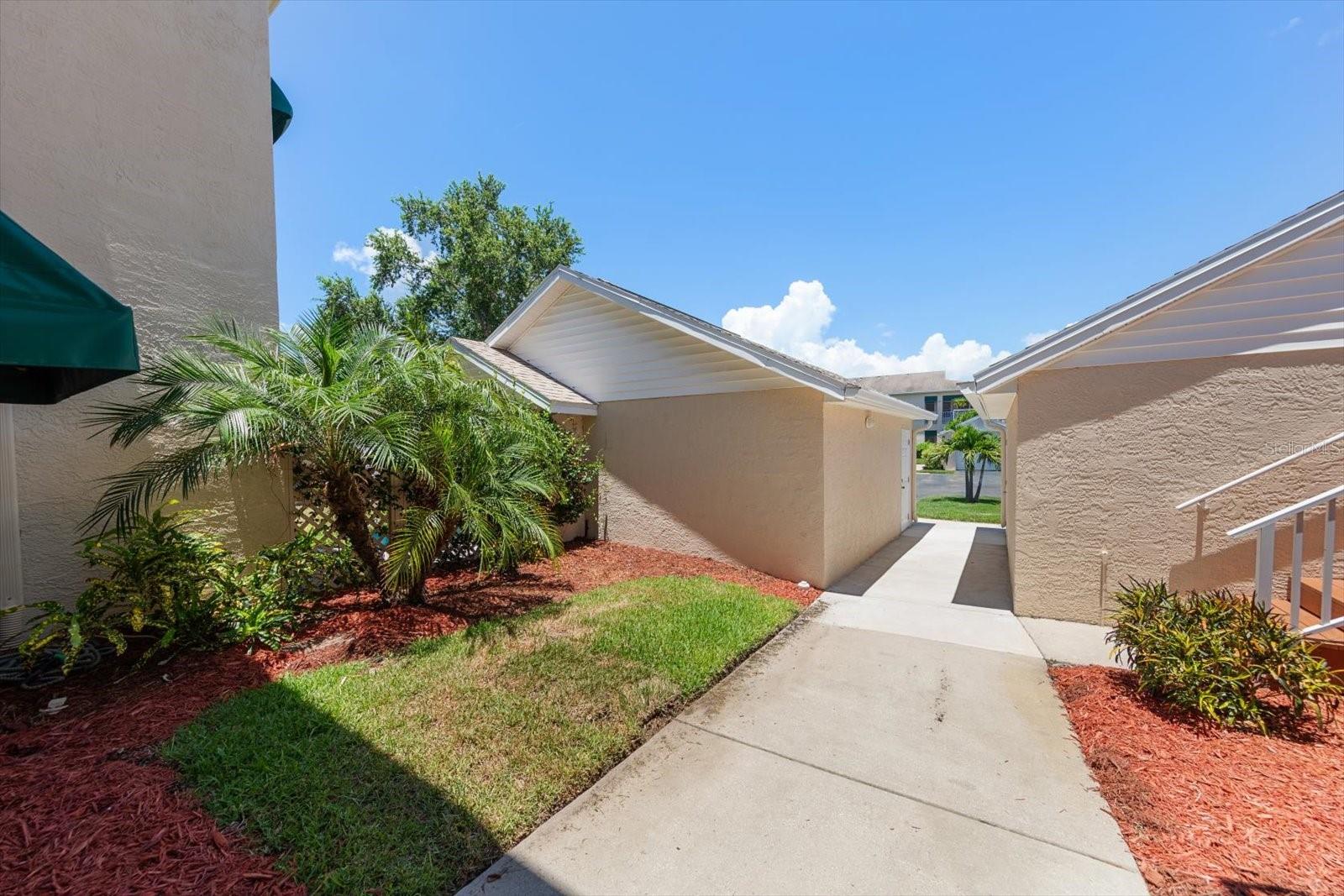 6330 99th Unit 14d, Seminole, FL 33708