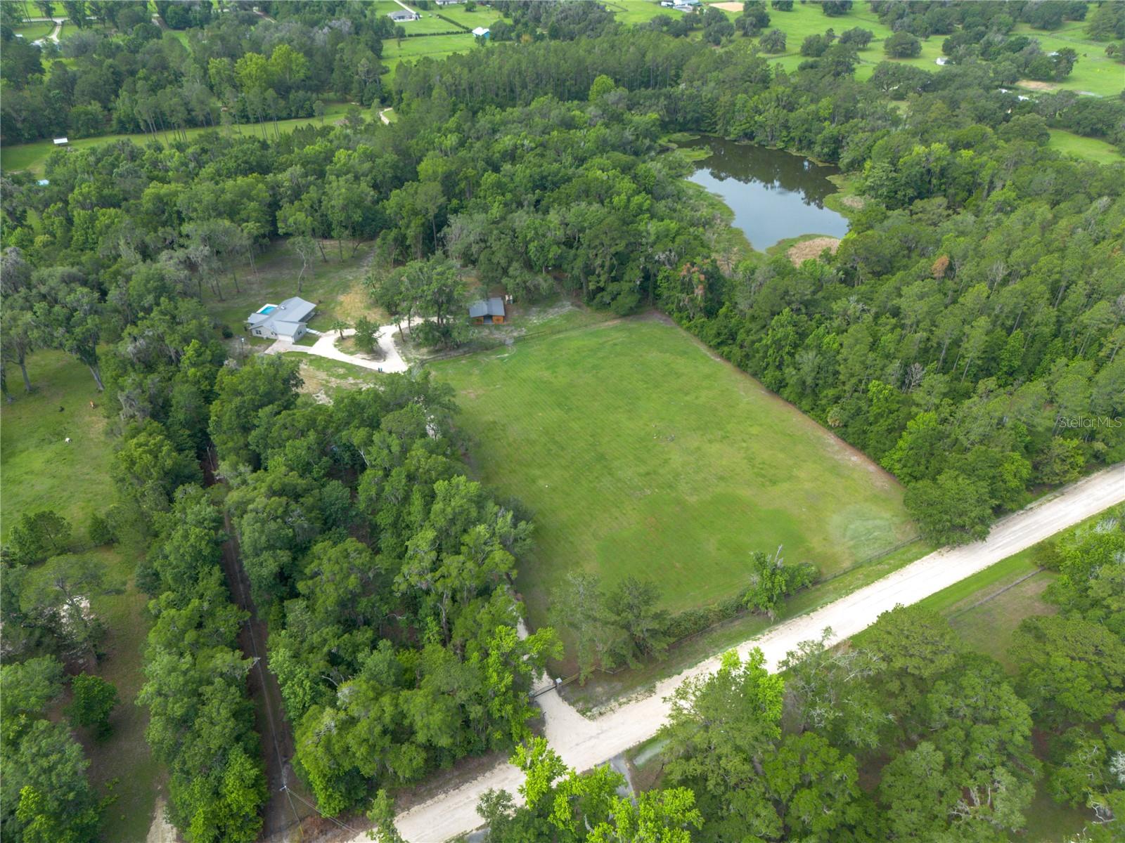 14810 185, Williston, FL 32696
