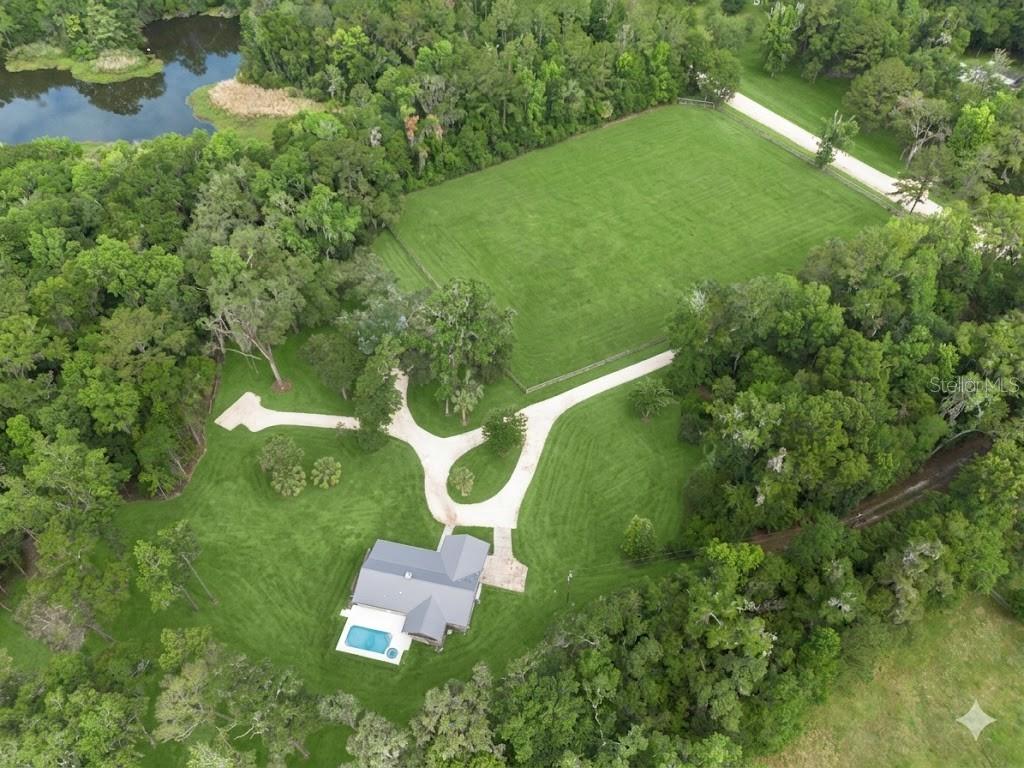 14810 185, Williston, FL 32696