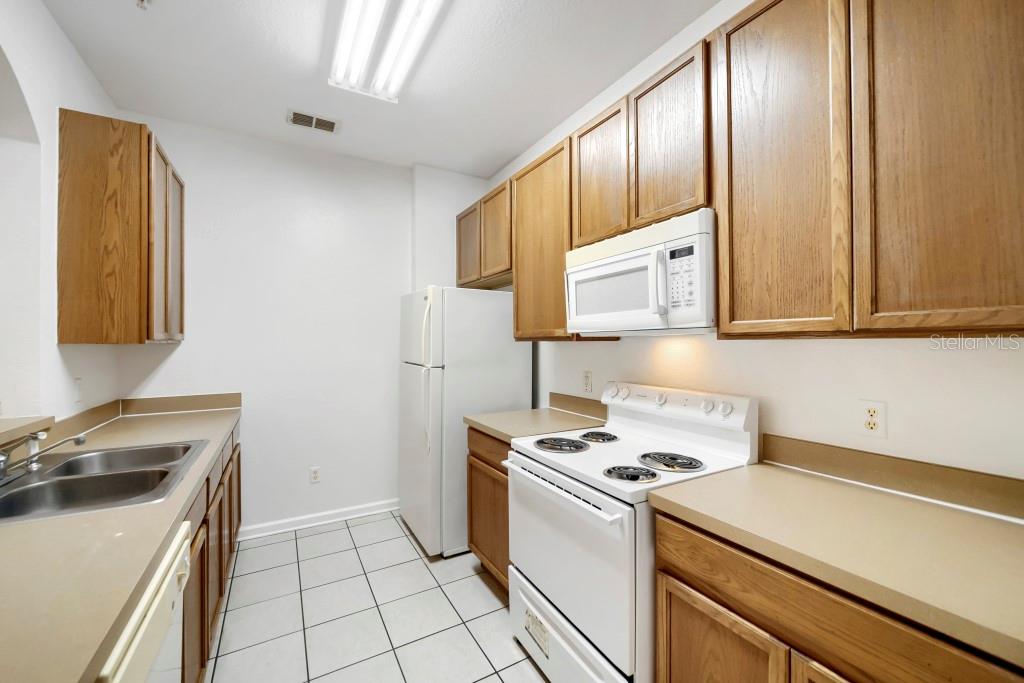 6466 Cava Alta Unit 208, Orlando, FL 32835