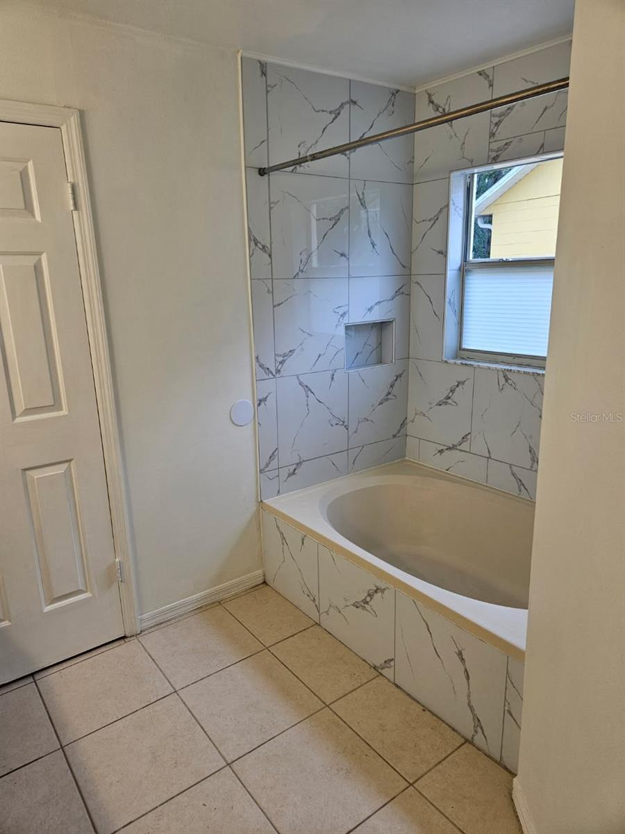 9687 Lingwood, Orlando, FL 32817