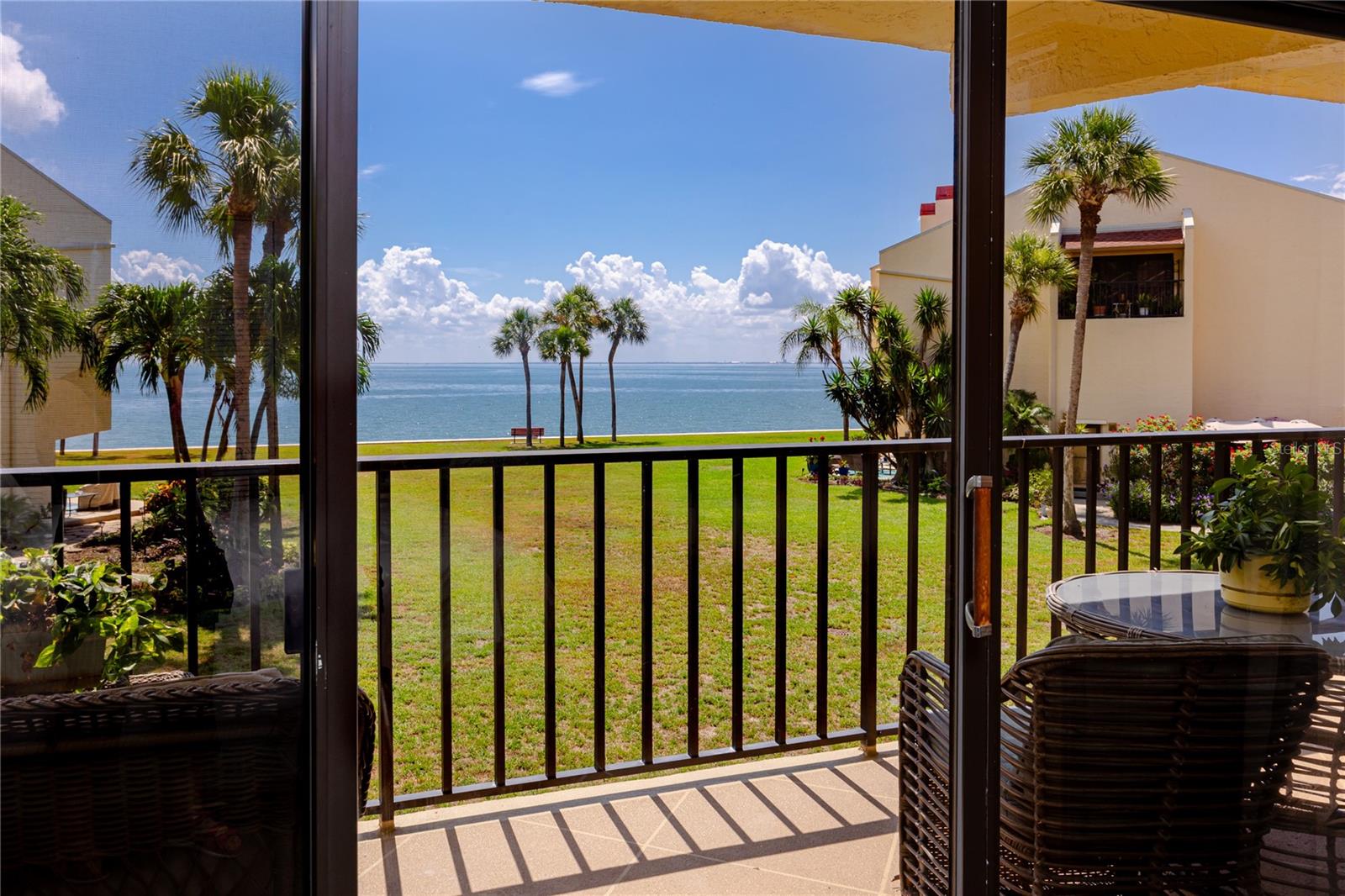7530 Sunshine Skyway Unit 115, St Petersburg, FL 33711