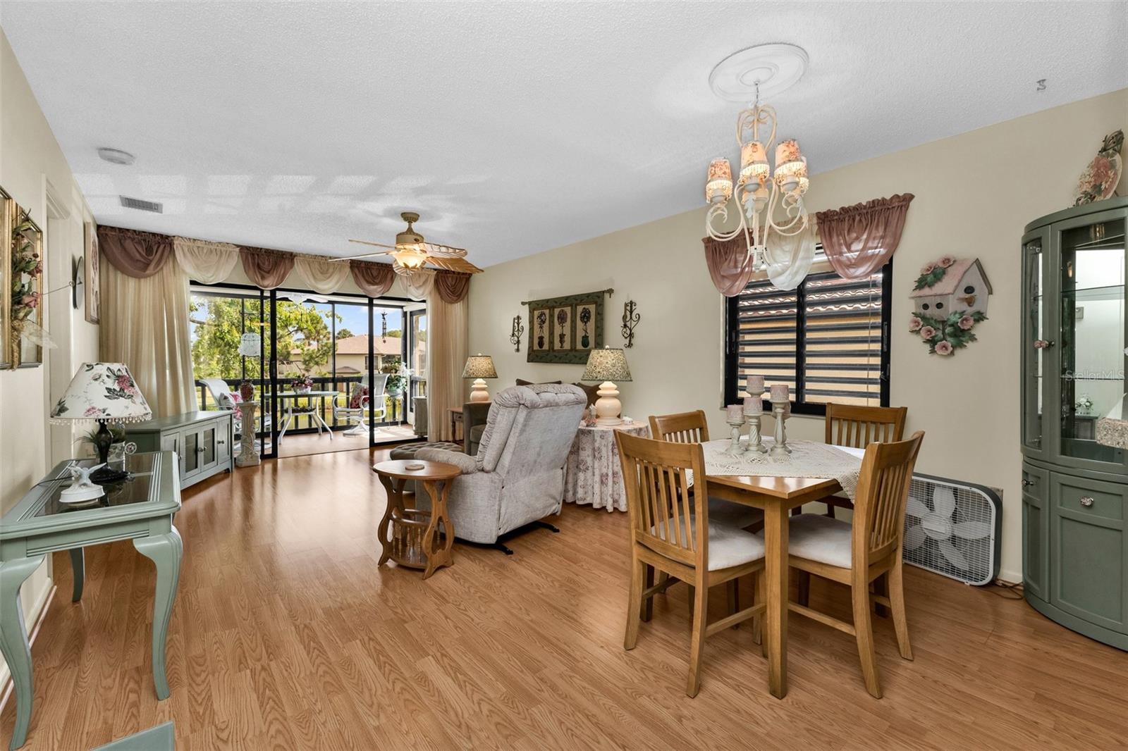 5221 Lake Village Unit 24, Sarasota, FL 34235