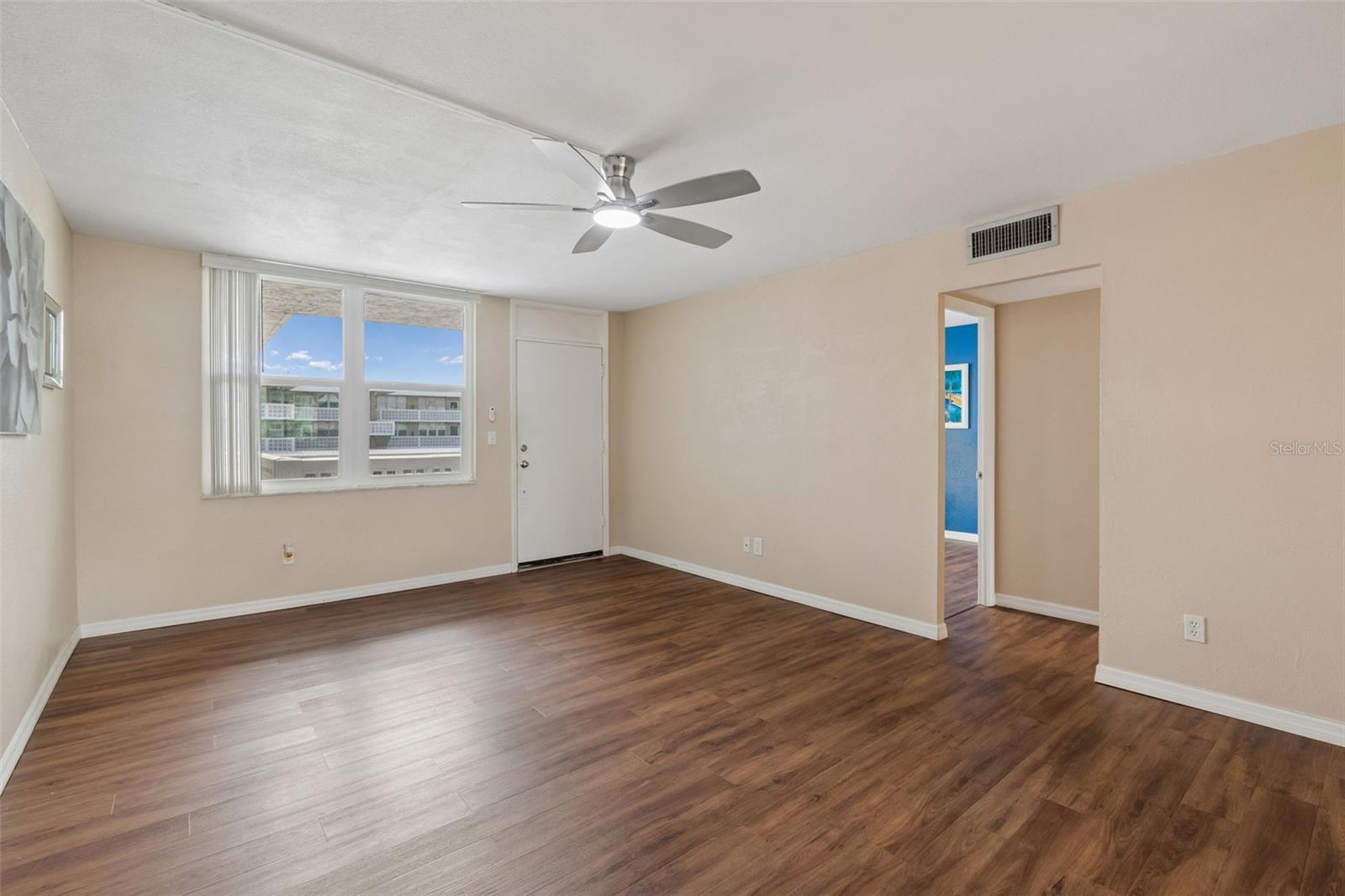 4715 Bay Unit 223, St Petersburg, FL 33703