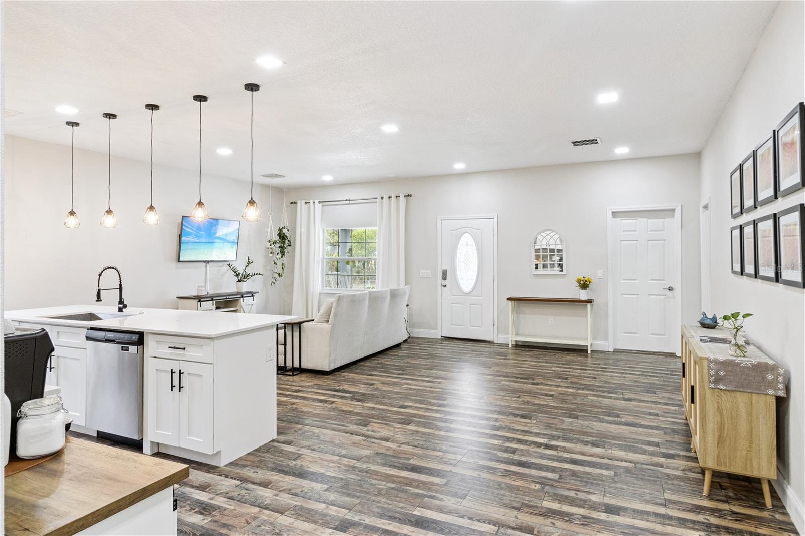 945 Gordon, Bartow, FL 33830