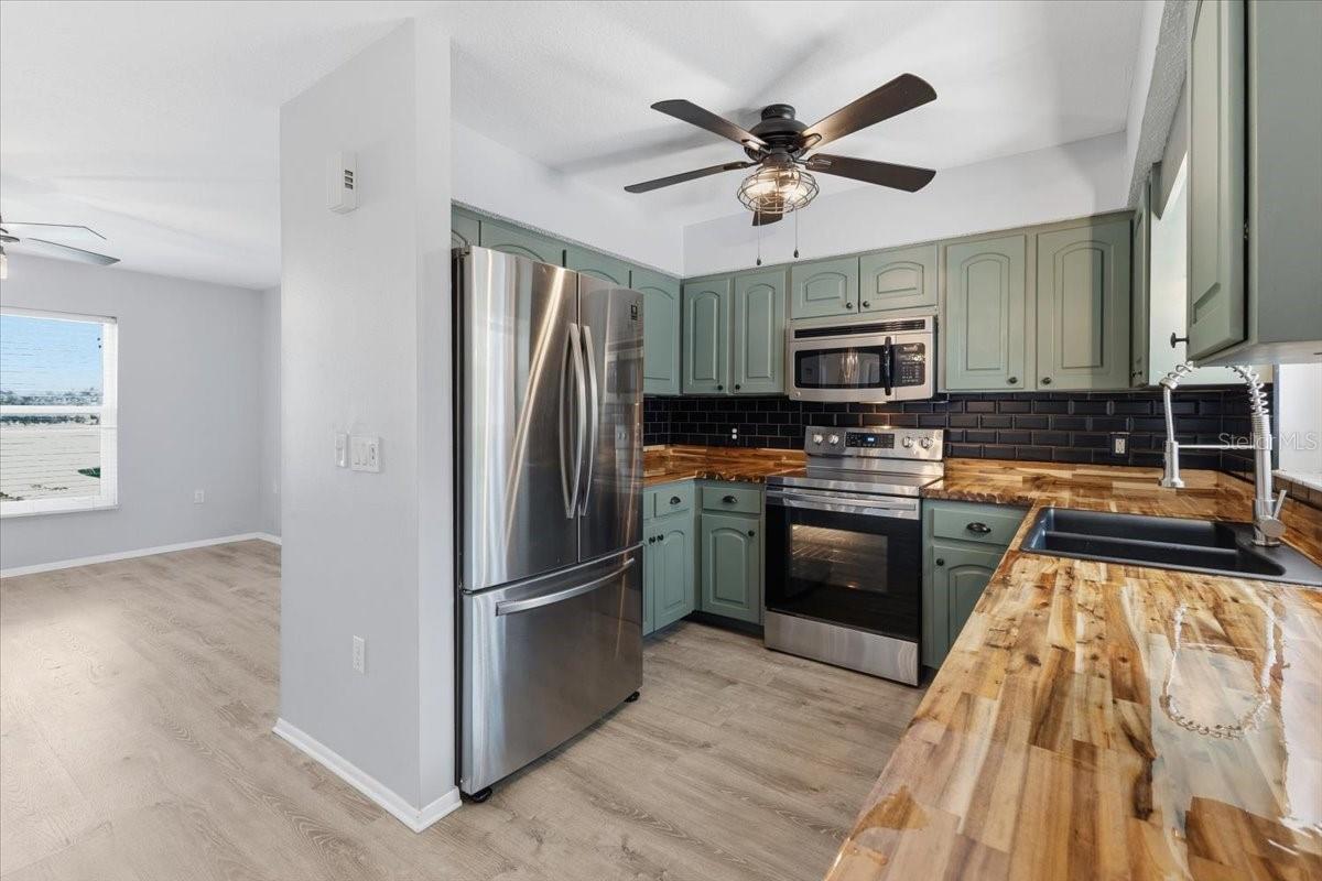 9601 Gulfstream, Englewood, FL 34224