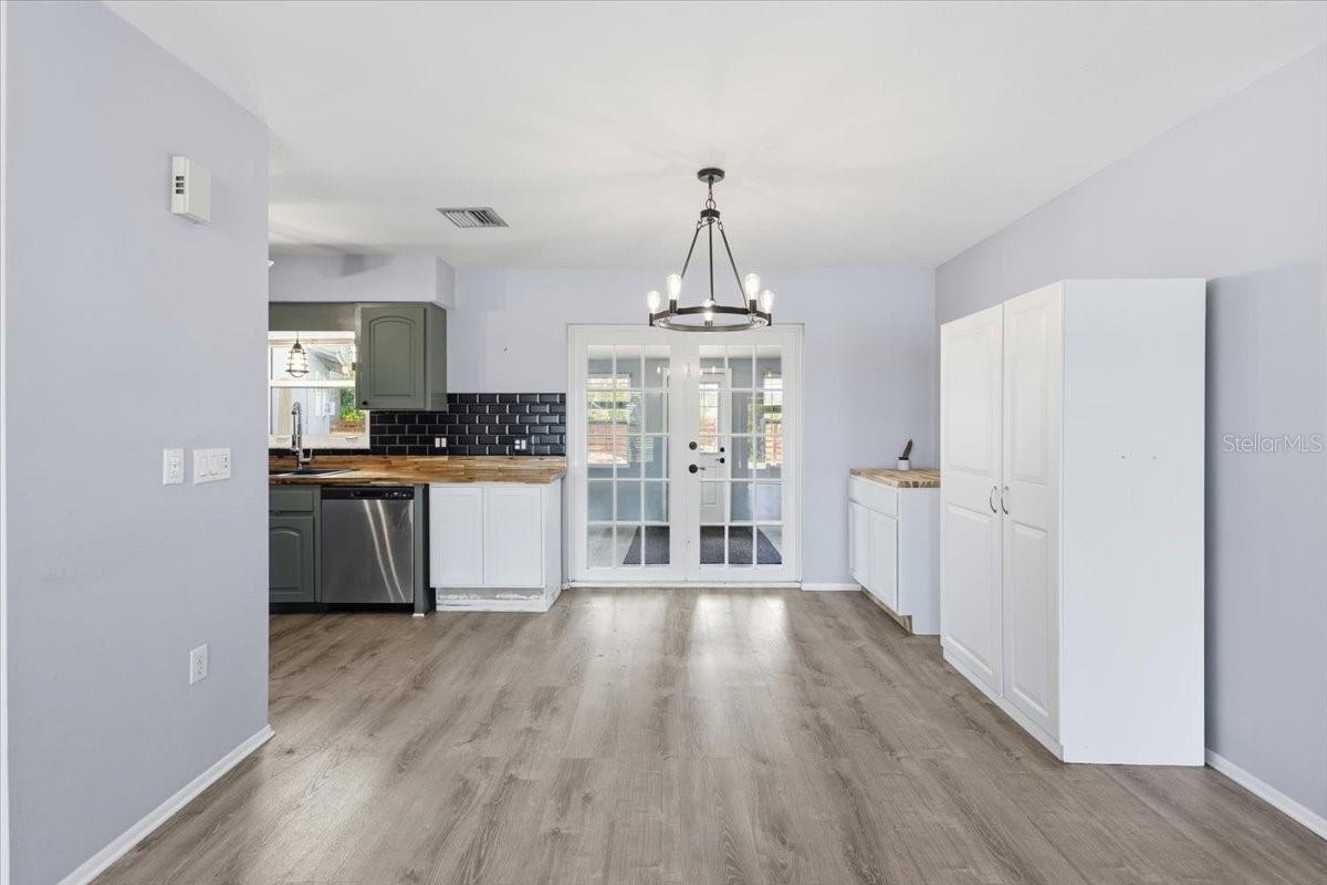 9601 Gulfstream, Englewood, FL 34224