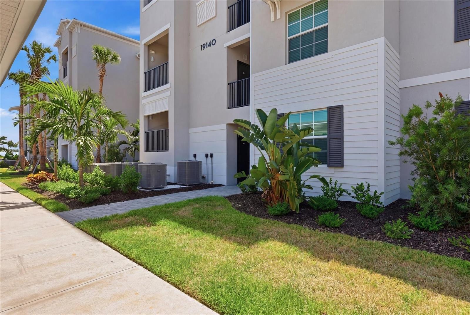 19140 Scallop Loop Unit 108, Lakewood Ranch, FL 34211