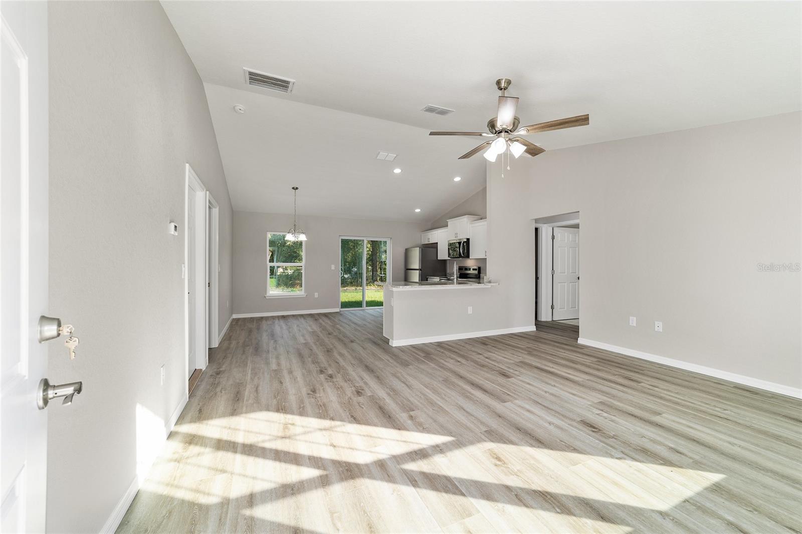 13761 101st, Belleview, FL 34420
