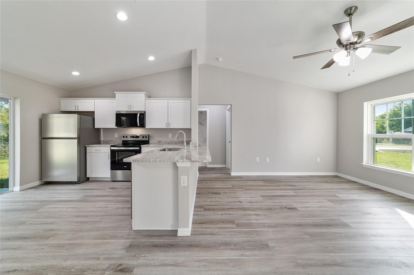 13761 101st, Belleview, FL 34420