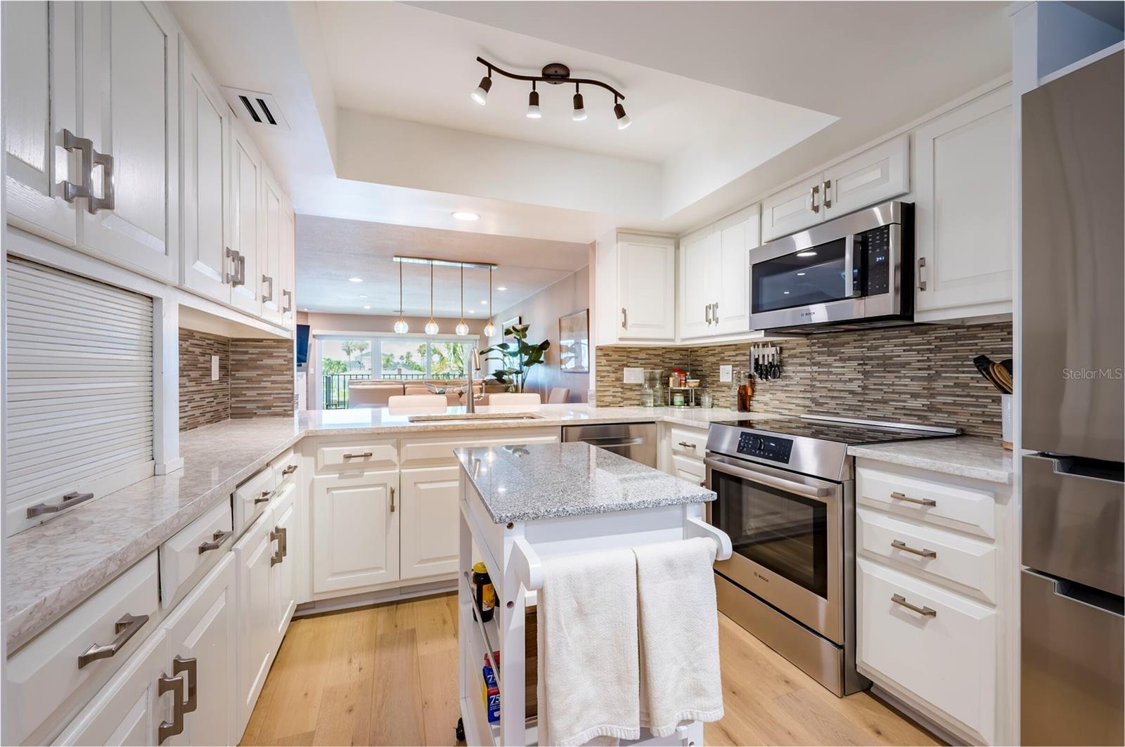 218 Skiff, Clearwater Beach, FL 33767