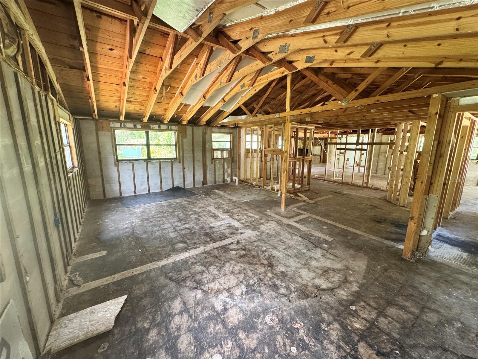 9010 Maiden, Aripeka, FL 34679