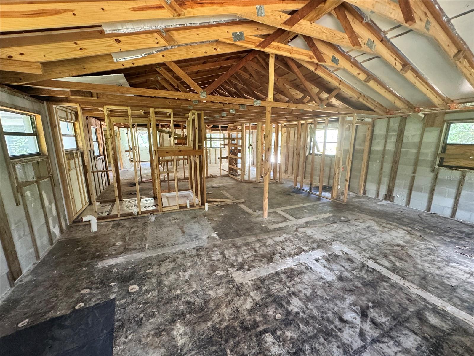 9010 Maiden, Aripeka, FL 34679