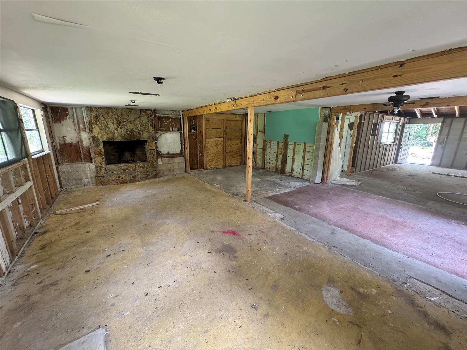 9010 Maiden, Aripeka, FL 34679