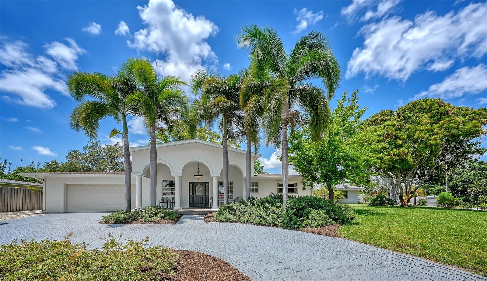 2465 Foster, Sarasota, FL 34239