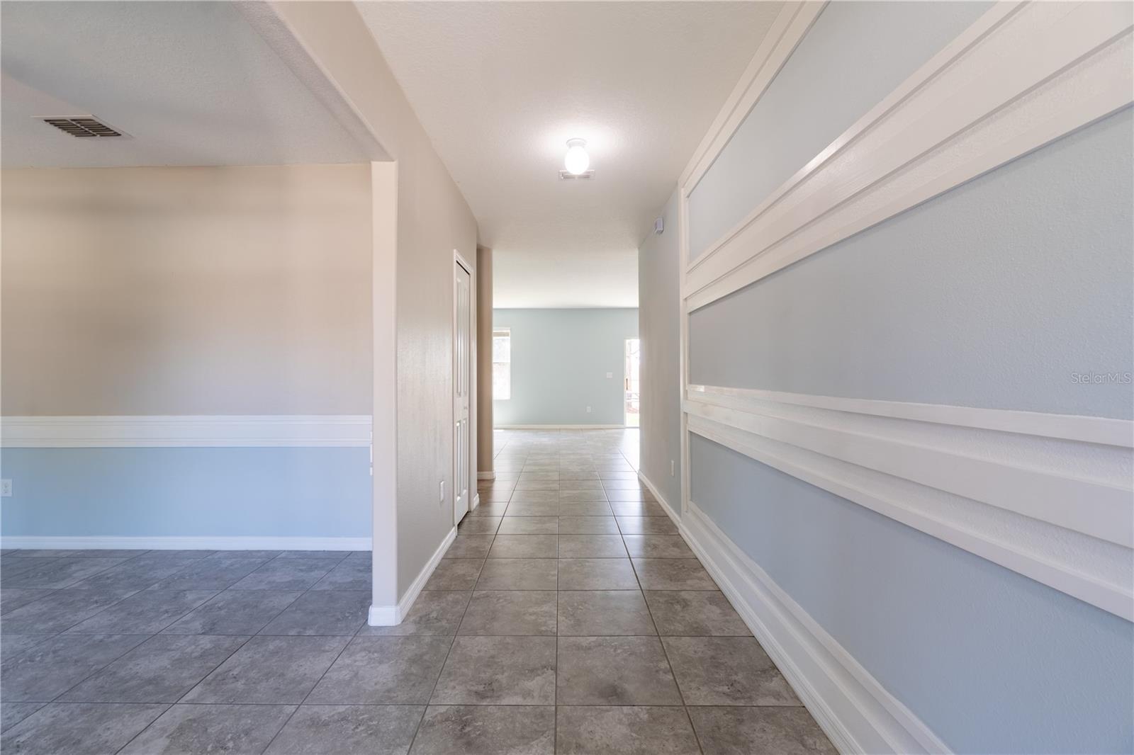3621 Kearsney Abbey, Dover, FL 33527