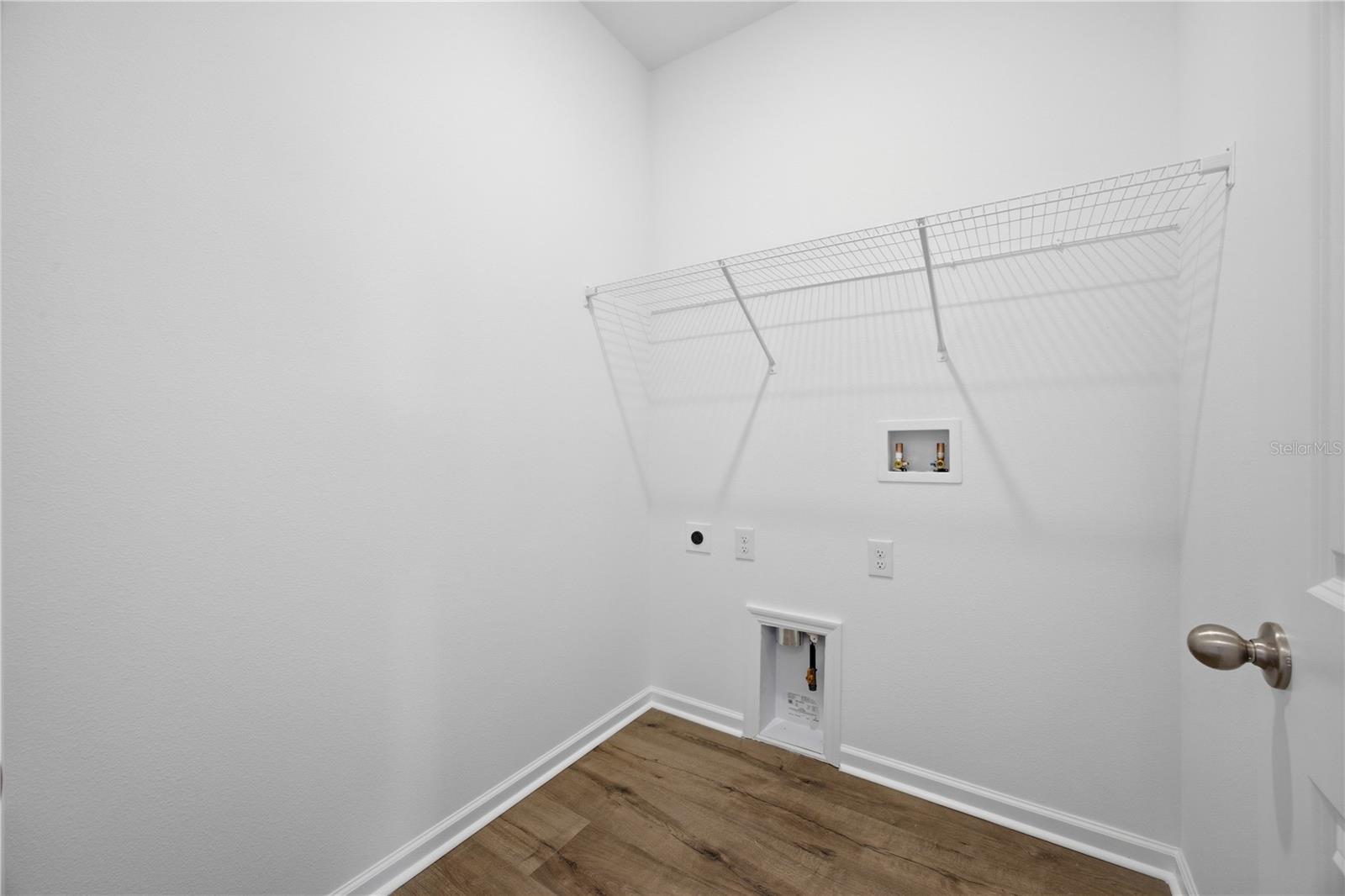 5727 Hiawassee, Okahumpka, FL 34762