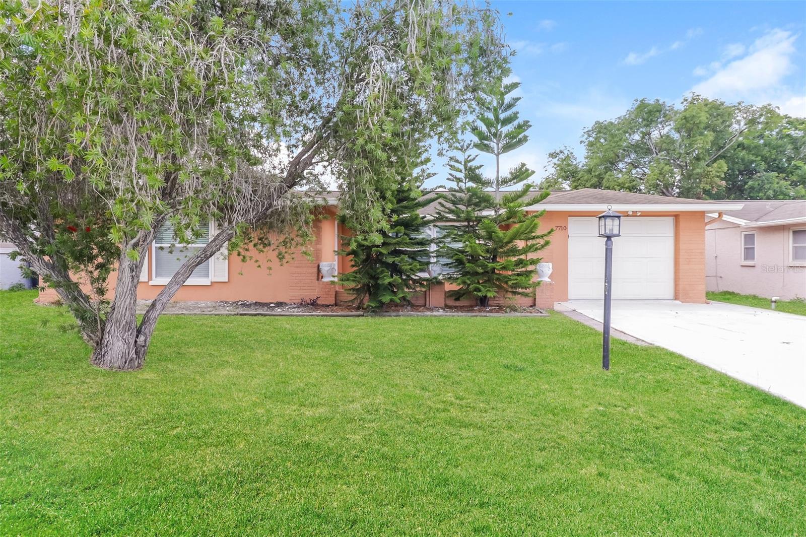 7710 Venice, Port Richey, FL 34668