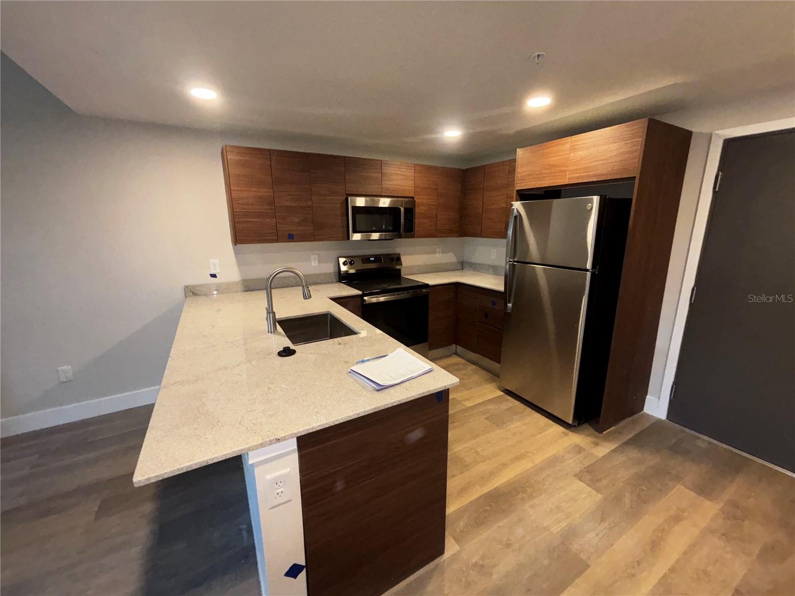4424 Texas Unit 1-320, Orlando, FL 32839
