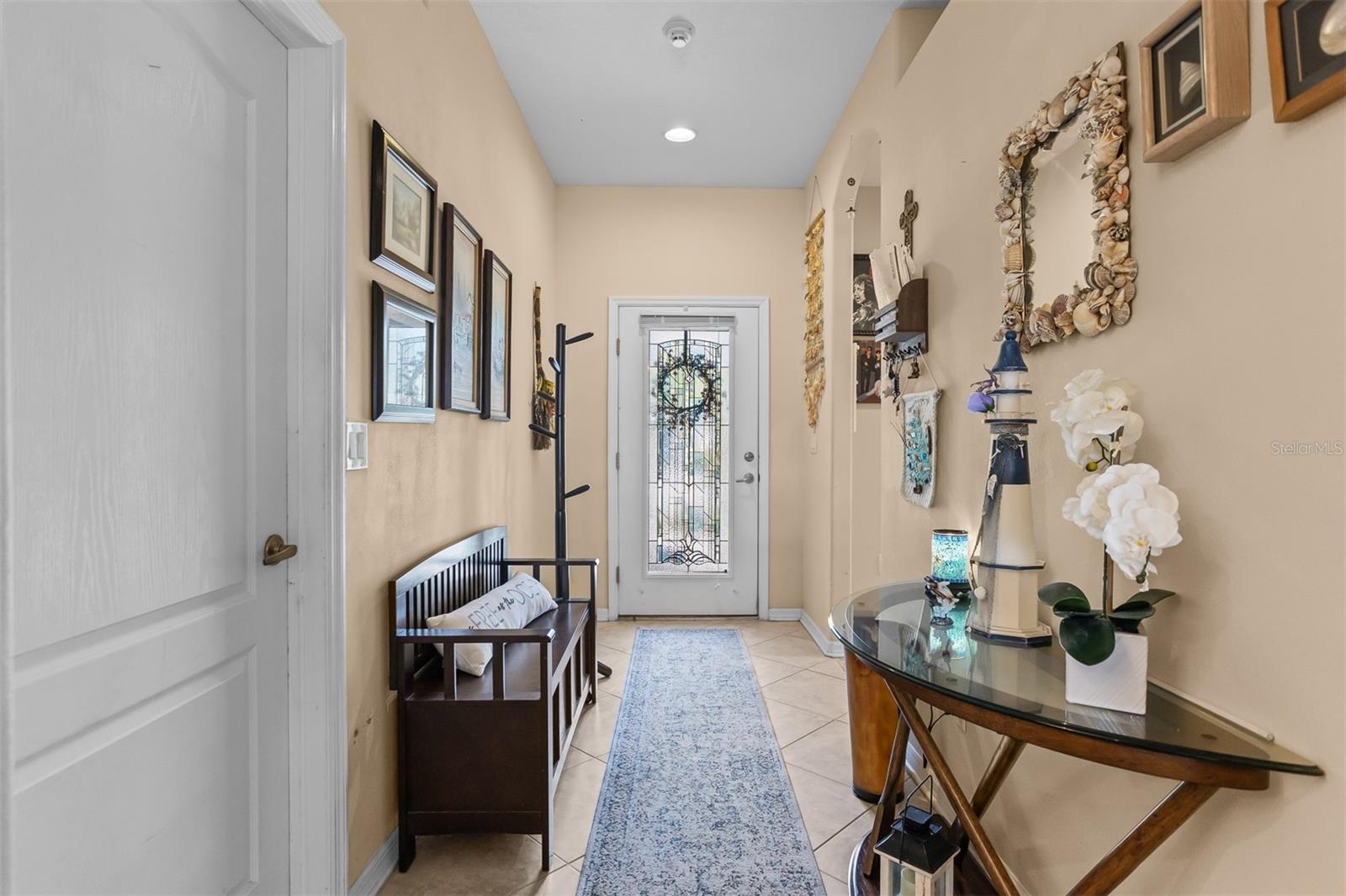 905 Parker Den, Ruskin, FL 33570