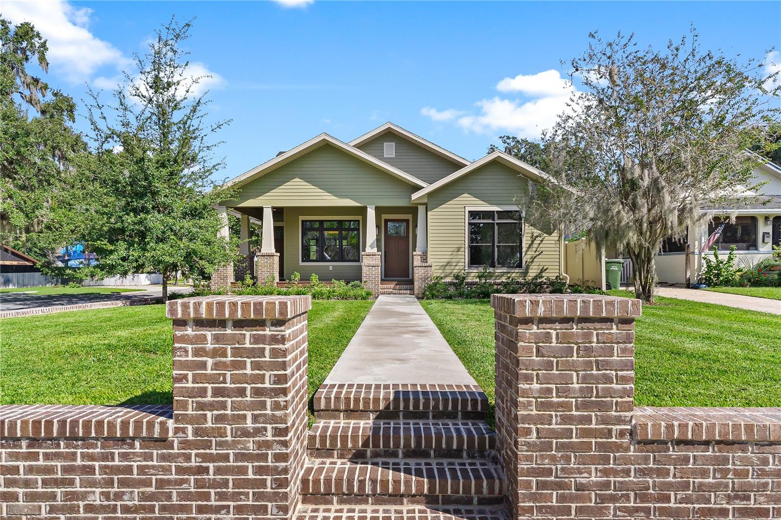 1000 9th, Leesburg, FL 34748
