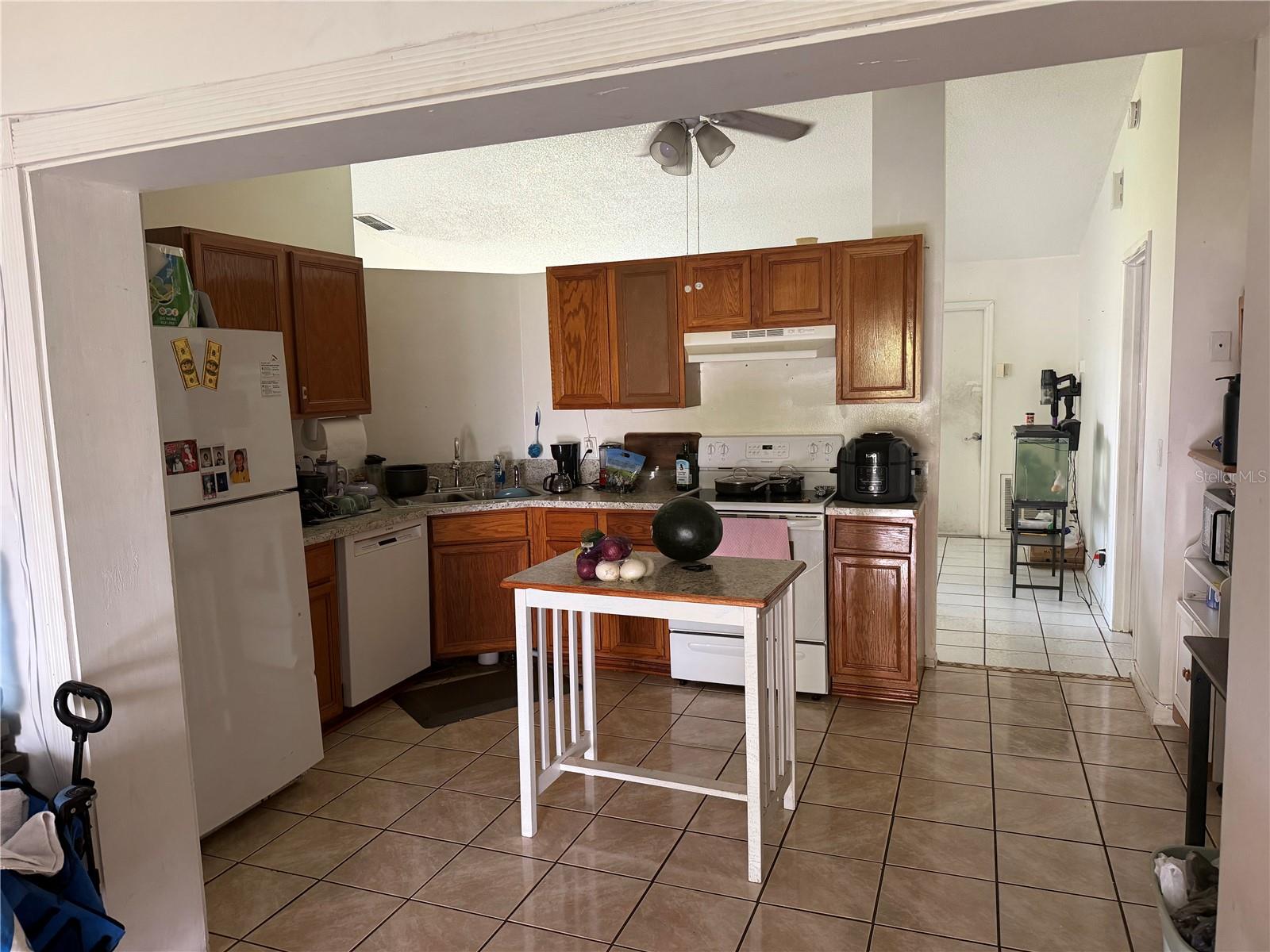 1127 Gardanne, Kissimmee, FL 34759