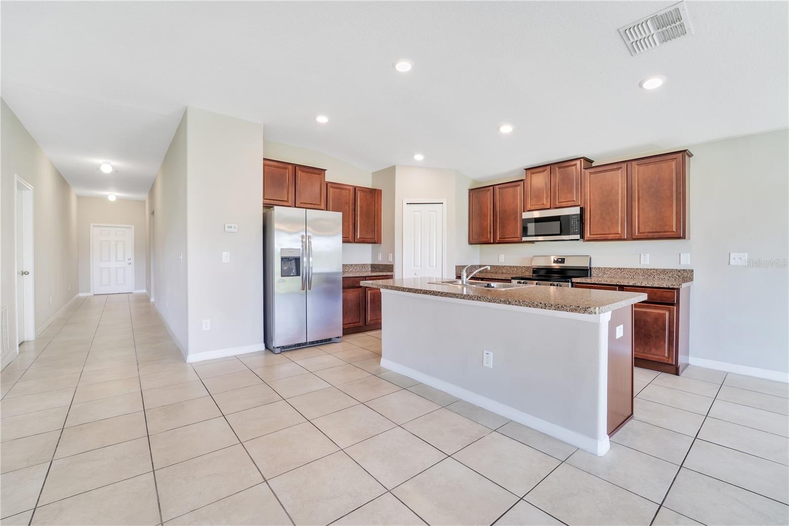 10116 Carloway Hills, Wimauma, FL 33598