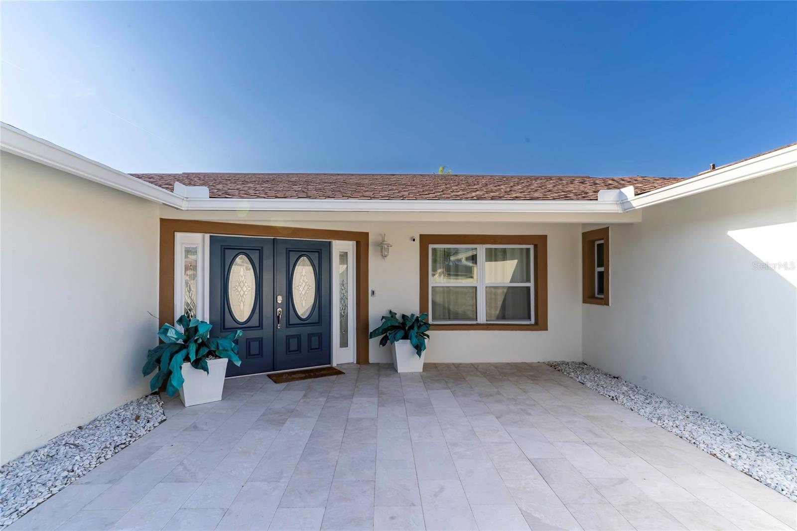 320 Harbor, Clearwater Beach, FL 33767
