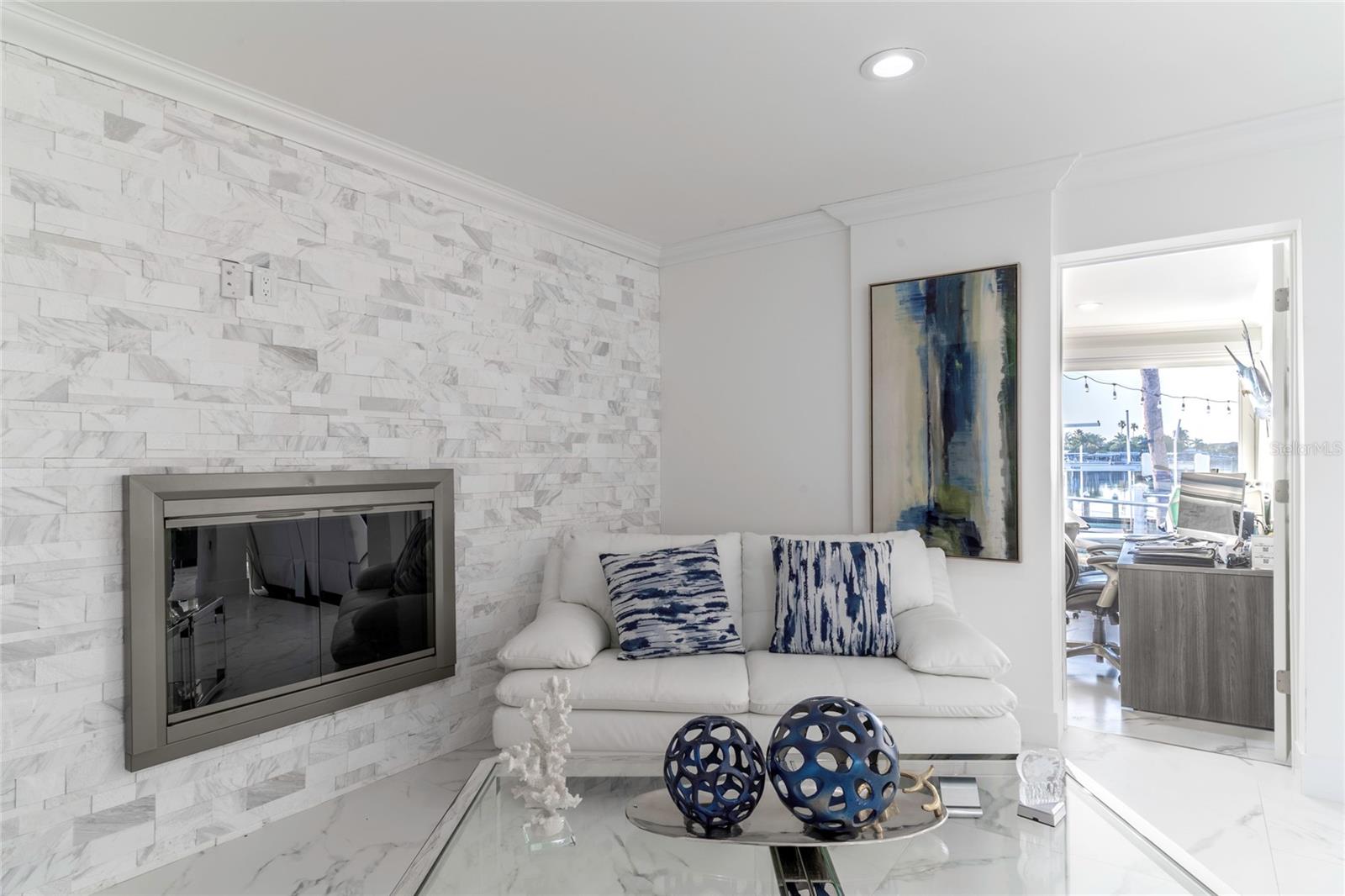 320 Harbor, Clearwater Beach, FL 33767