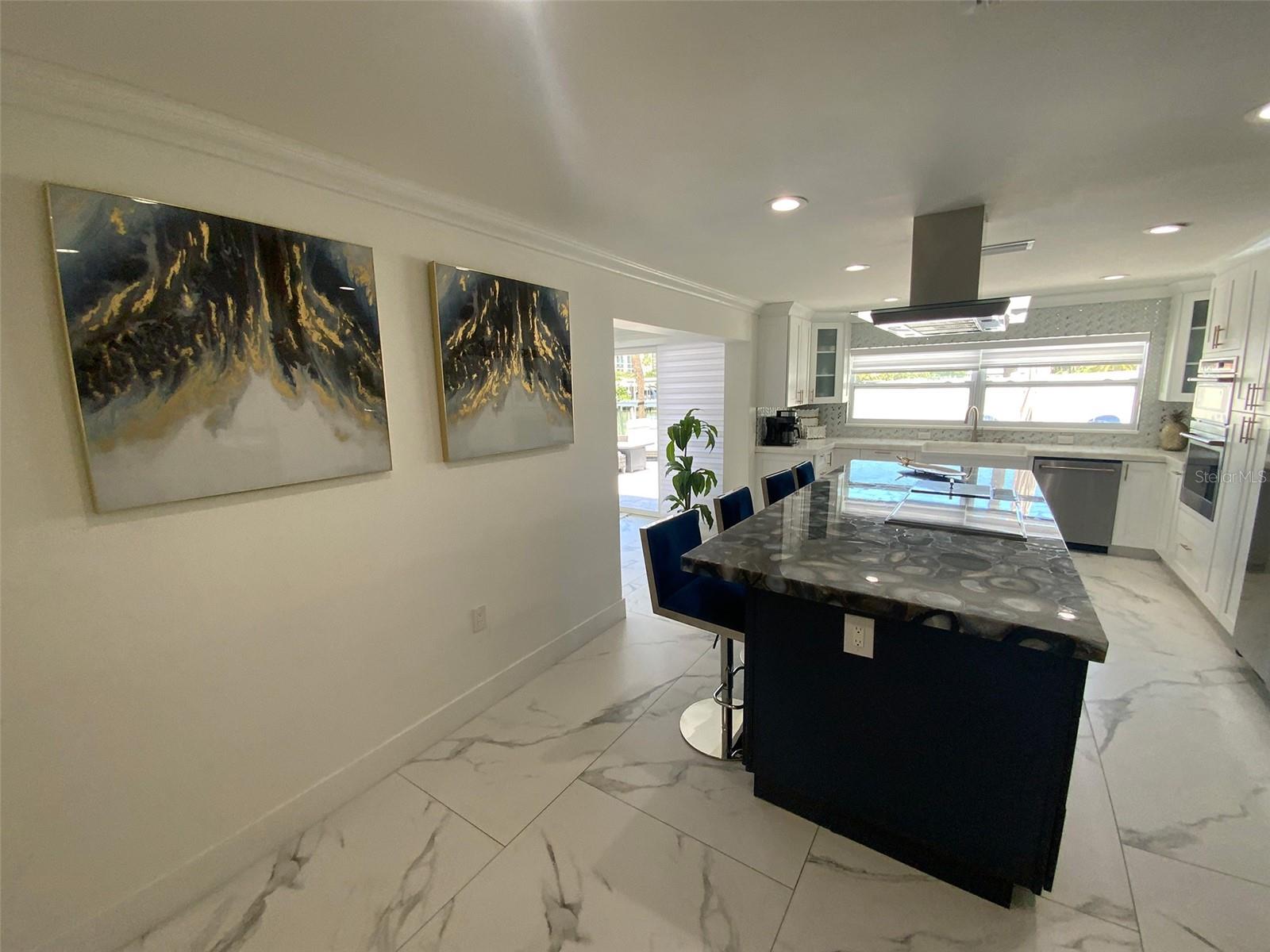 320 Harbor, Clearwater Beach, FL 33767