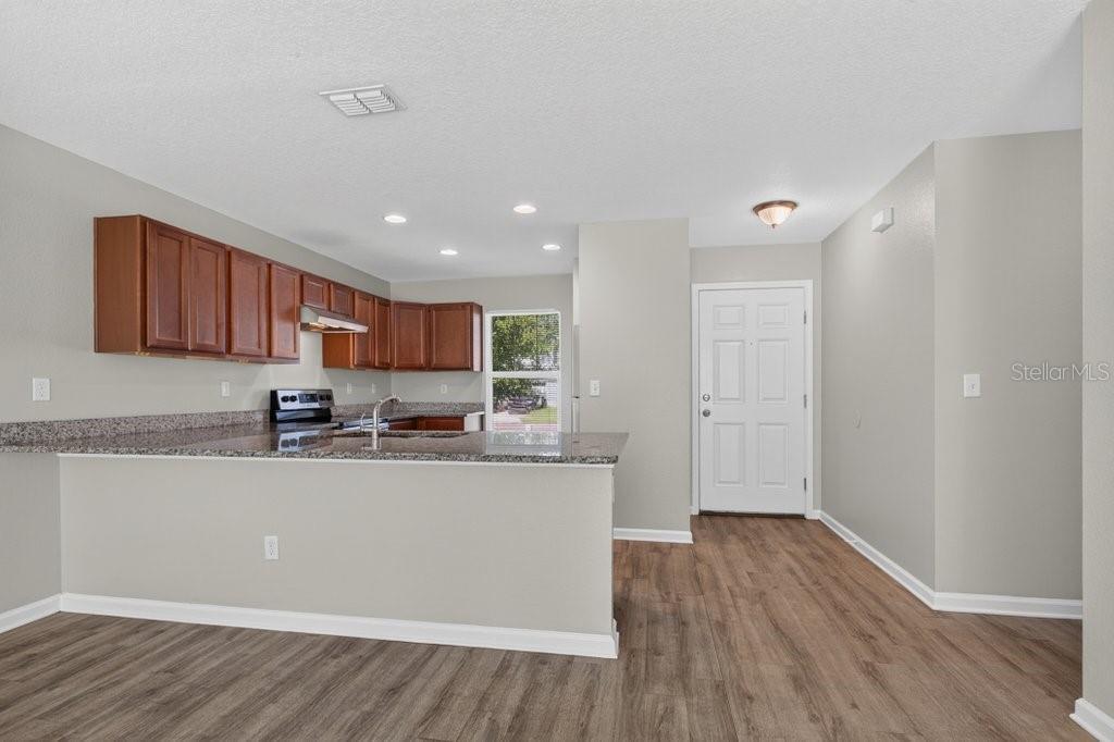 7082 Plymouth Grove, Jacksonville, FL 32220