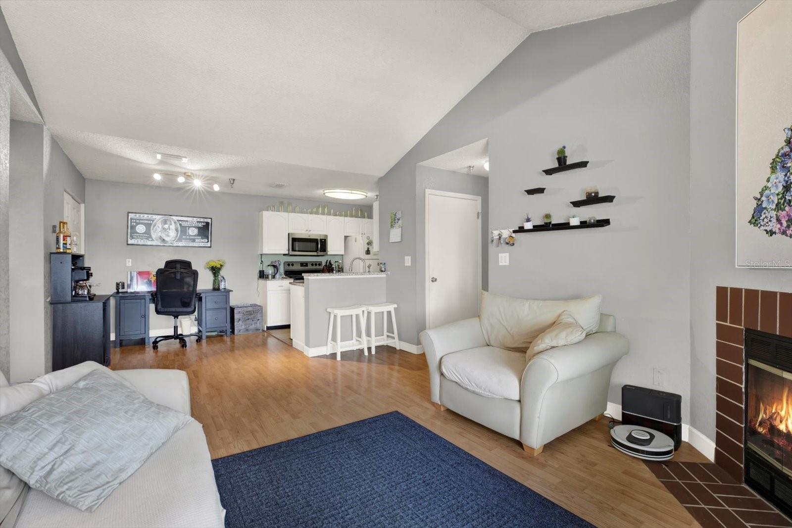 10265 Gandy Unit 906, St Petersburg, FL 33702