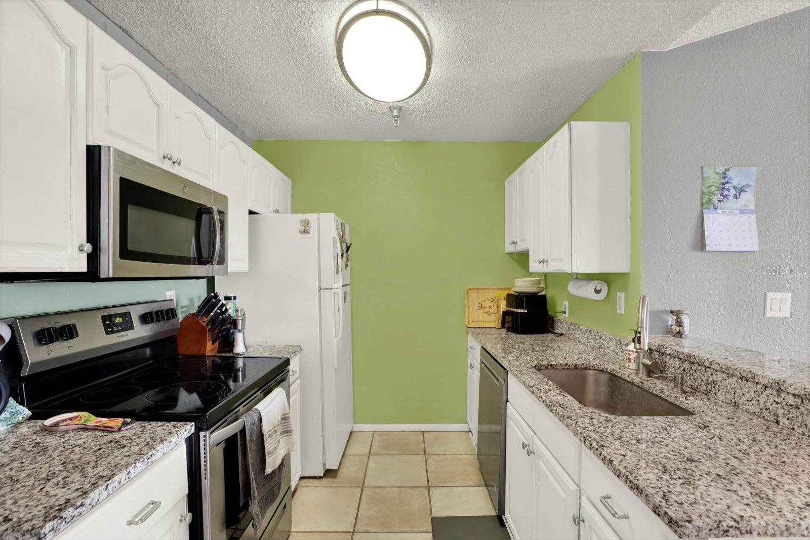 10265 Gandy Unit 906, St Petersburg, FL 33702