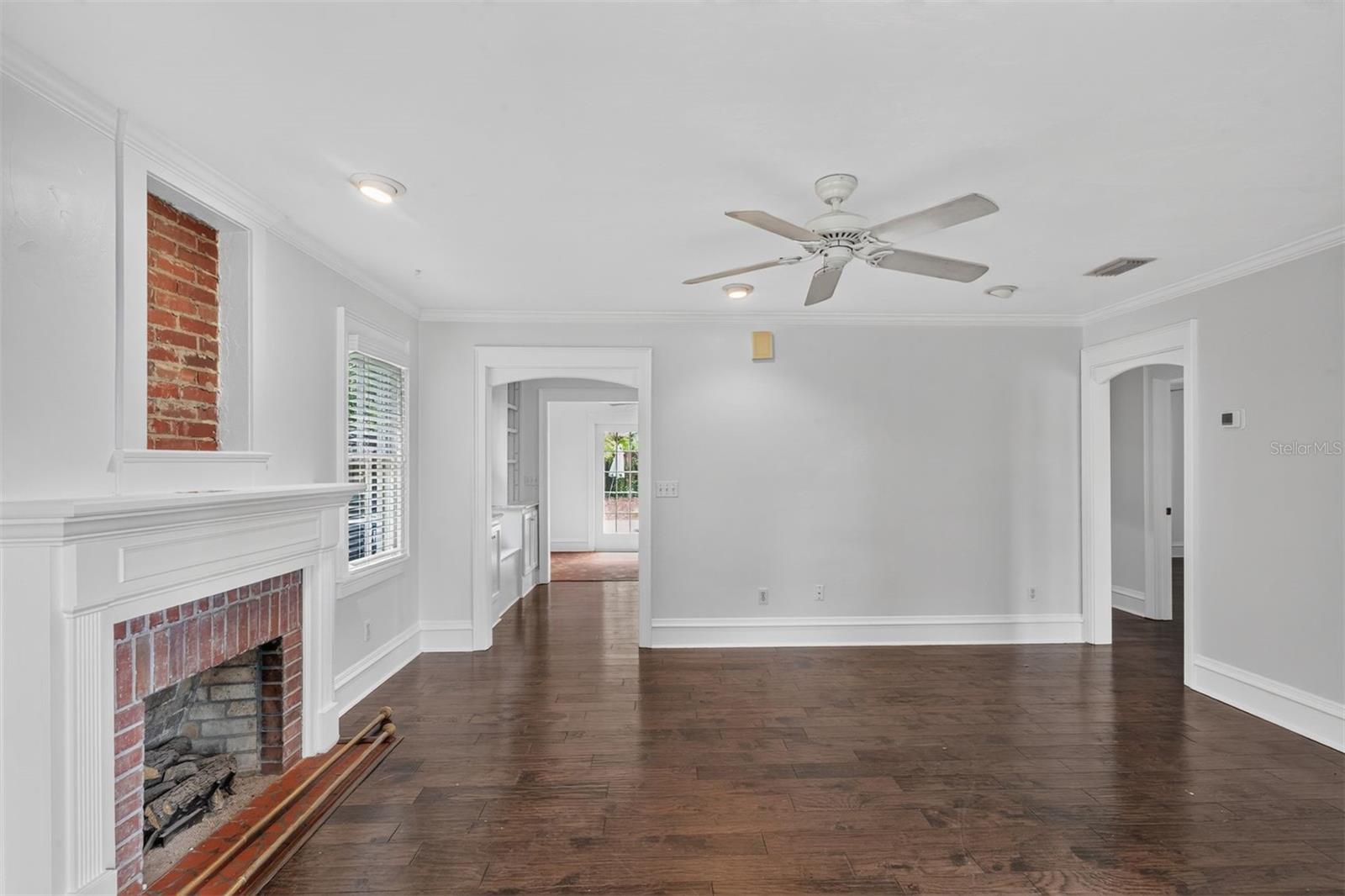 433 7th, Gainesville, FL 32601