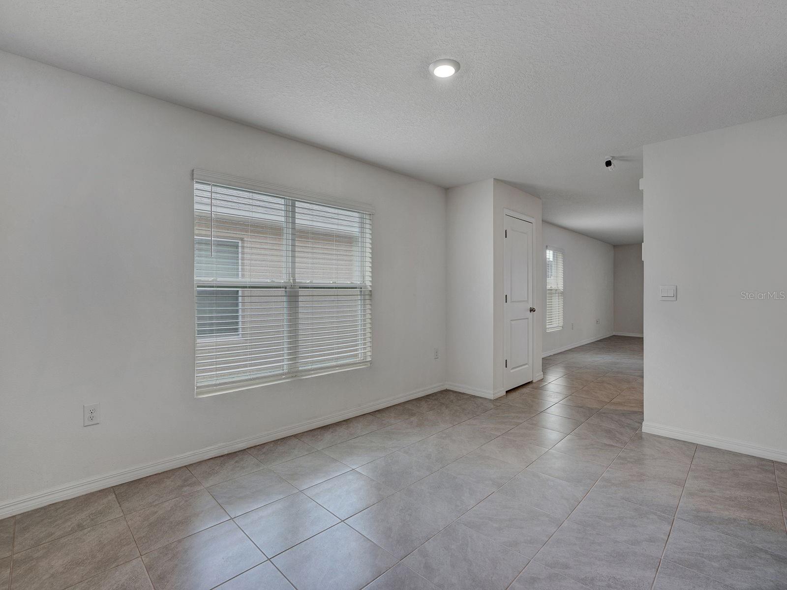 5586 Logan Cave, Wimauma, FL 33598