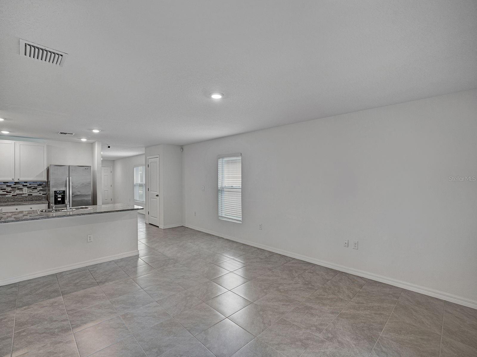 5586 Logan Cave, Wimauma, FL 33598