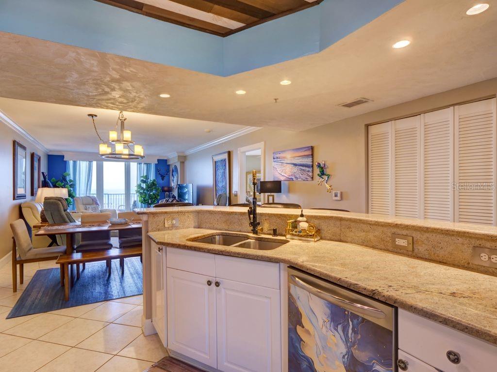 2055 Atlantic Unit 1410, Daytona Beach, FL 32118