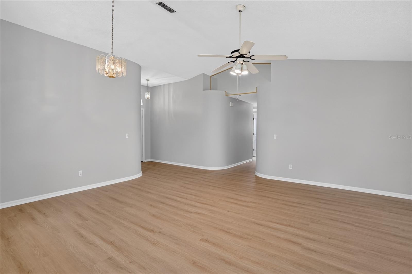 1317 Homeway, Deltona, FL 32738