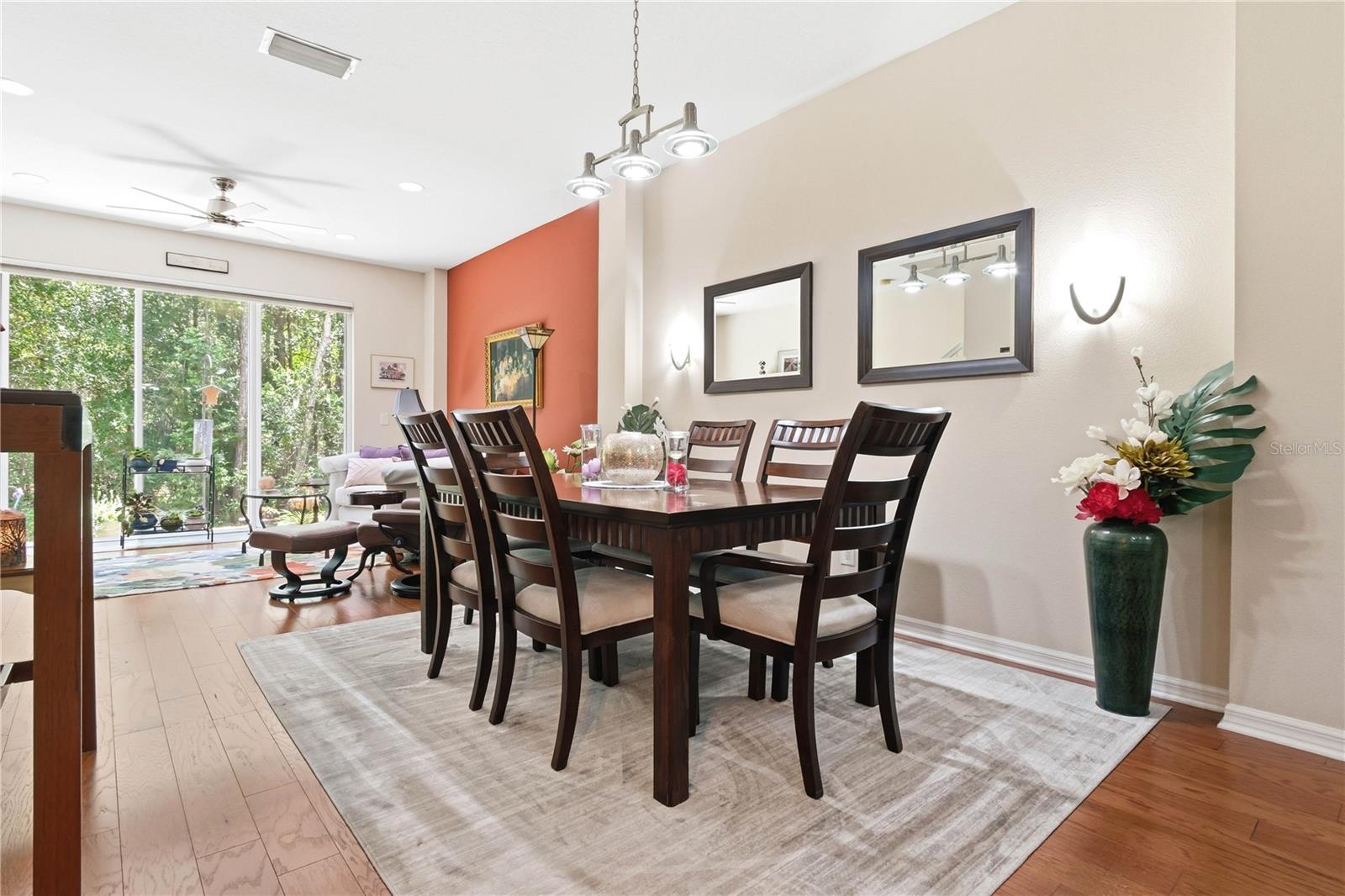 12658 Silverdale, Tampa, FL 33626
