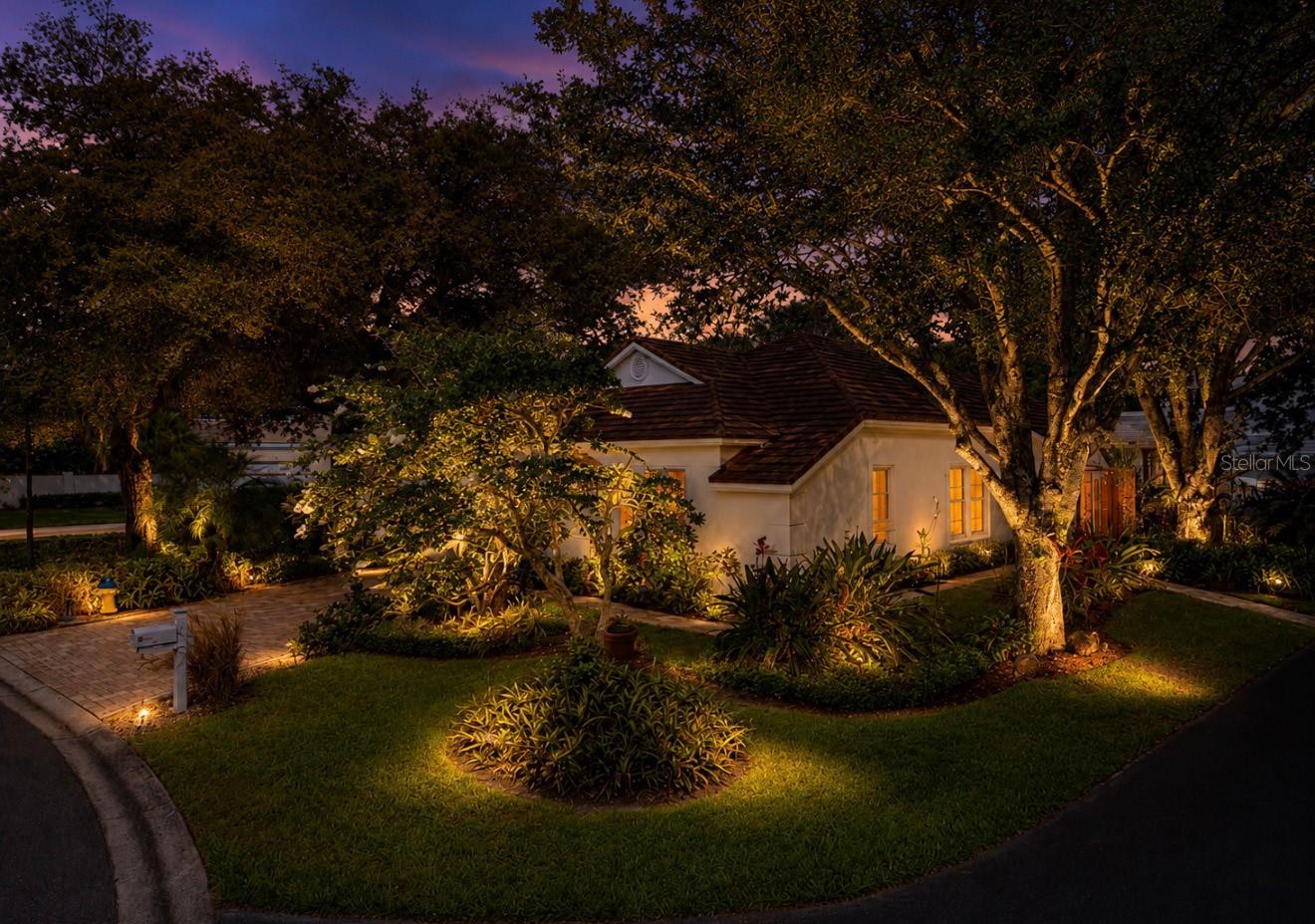 5204 Green Forest, Tampa, FL 33647