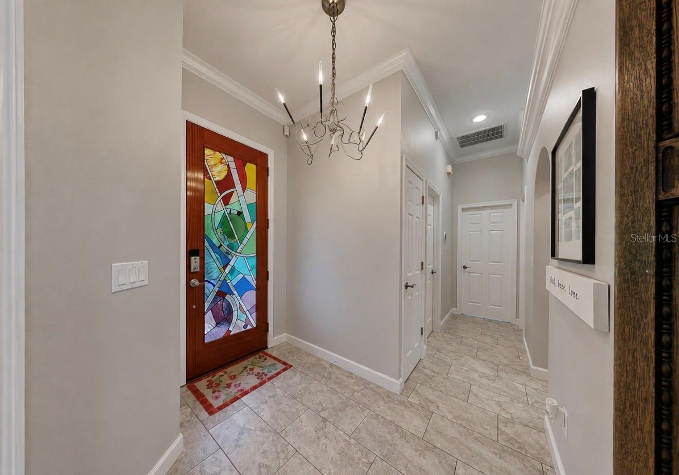 5204 Green Forest, Tampa, FL 33647