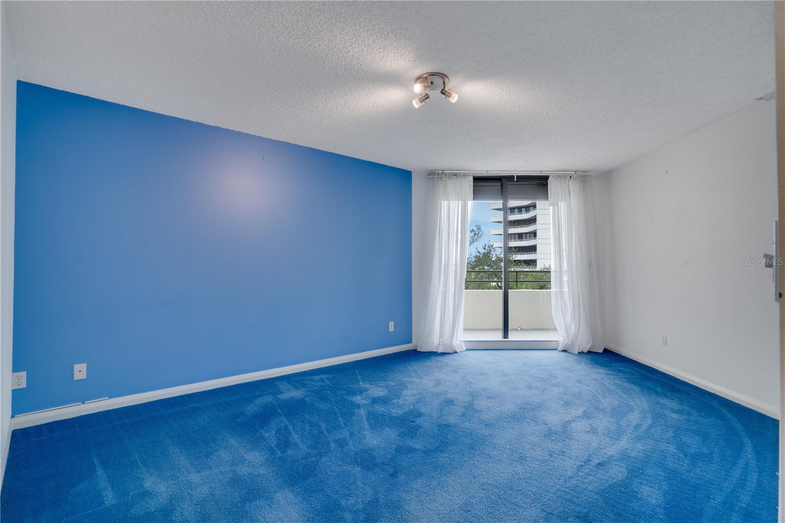 5940 Pelican Bay Unit 504, St Petersburg, FL 33707