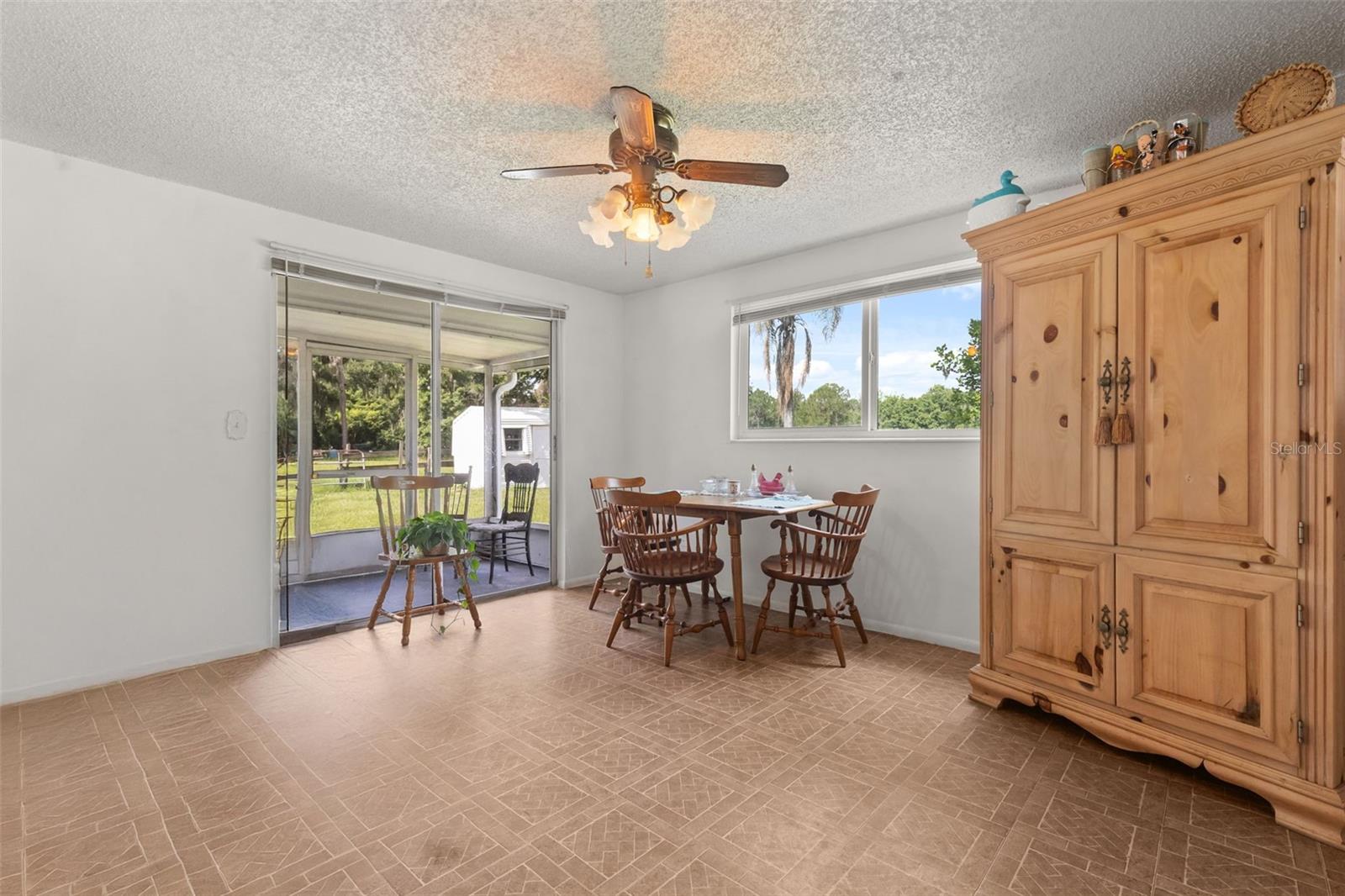 12631 Hobson Simmons, Lithia, FL 33547