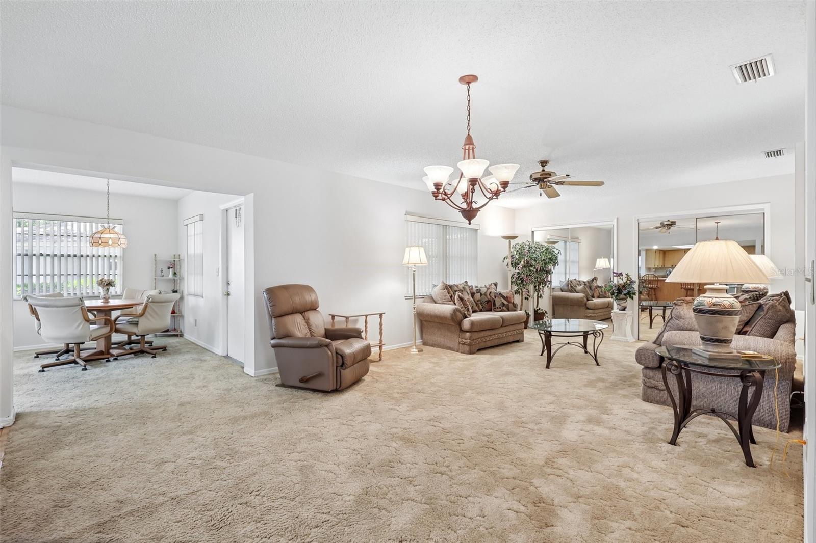2017 Hampstead, Sun City Center, FL 33573