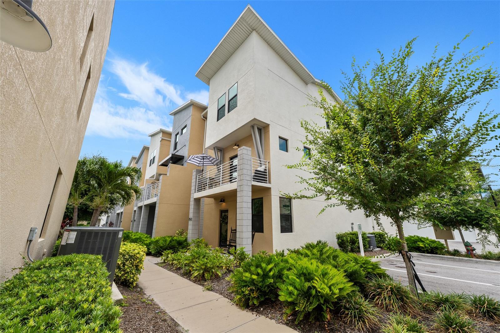 2522 12th, St Petersburg, FL 33713