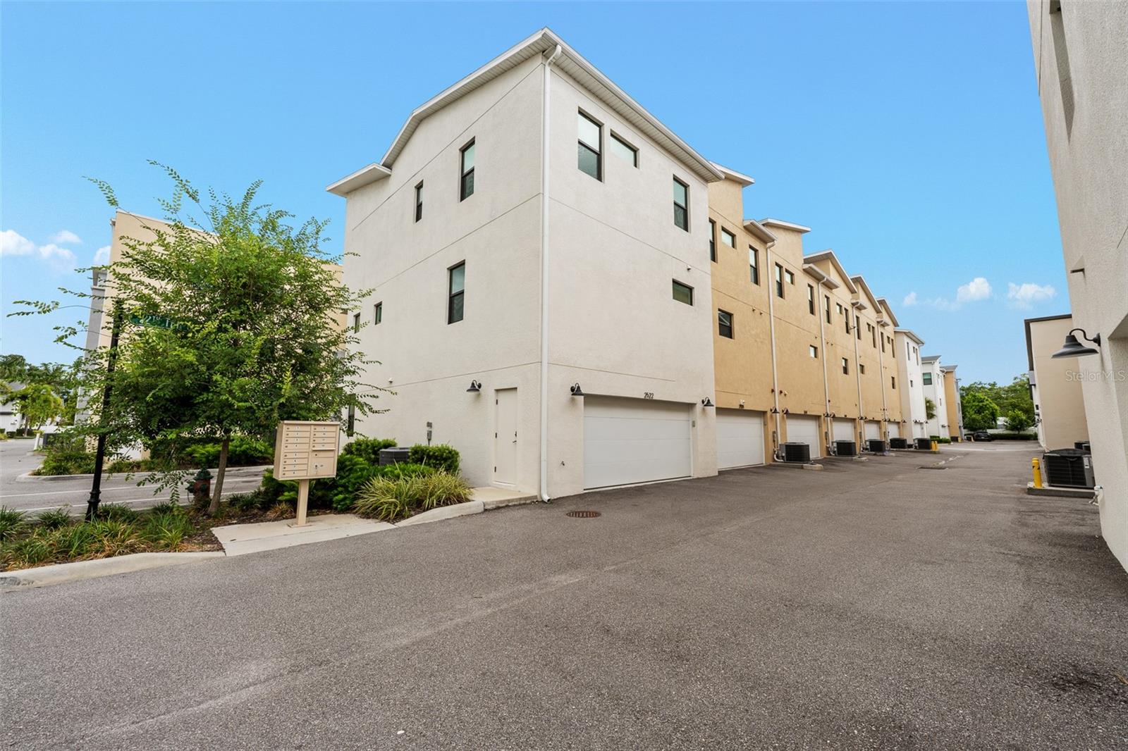 2522 12th, St Petersburg, FL 33713